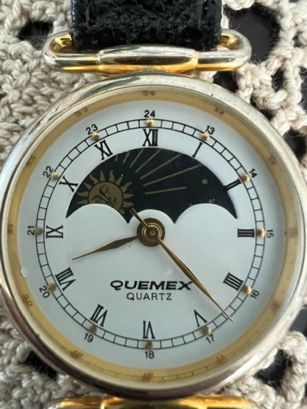 VTG Quemex Quartz Moon Phase Quartz Watch W/ Black Strap Unisex - New Battery